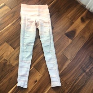 AVOCADO LEGGINGS TIE DYED PEACH & BLUE SIZE XS-S